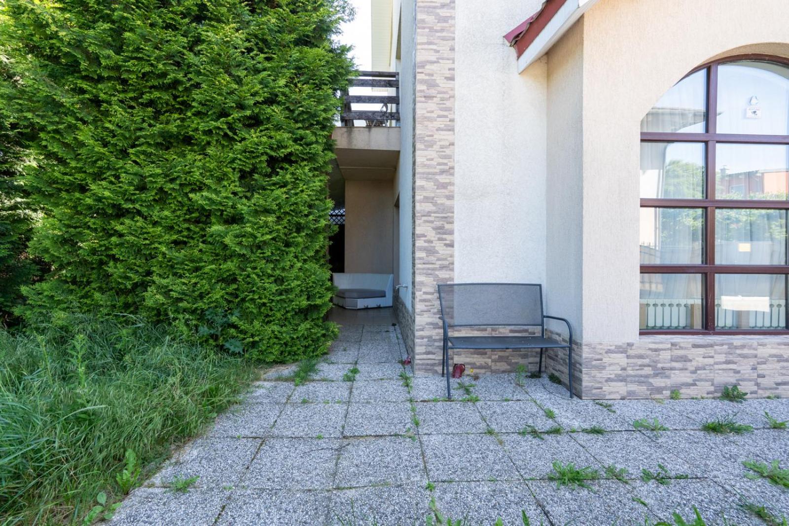 Faraway Aparthotel Near Vienna Airport With Anytime Self Check In Bruck-Leitha Dış mekan fotoğraf